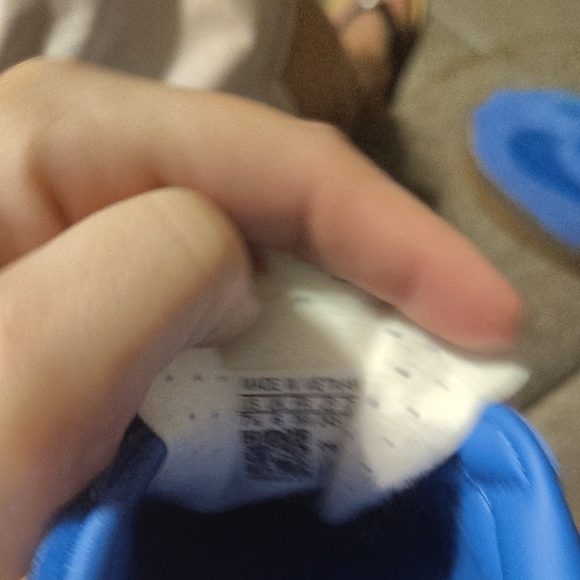 Adidas Gazelle Blue and Pink Sneakers - Picture 5 of 6